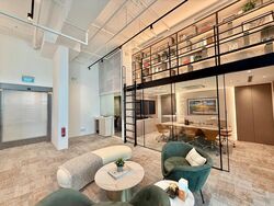 Arc 380 (D8), Office #496020341